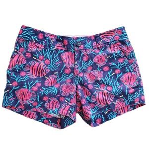 Lilly Pulitzer Women's Chino Shorts Size 2 Navy Blue Pink Fish Print Callahan